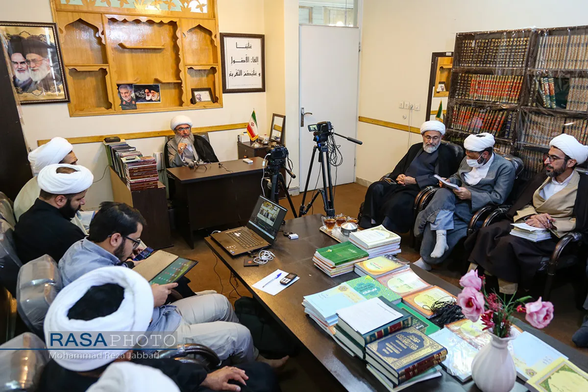 نشست علمی"مبانی فقهی حکم اعدام سلمان رشدی (با رویکرد پاسخ به شبهات)"