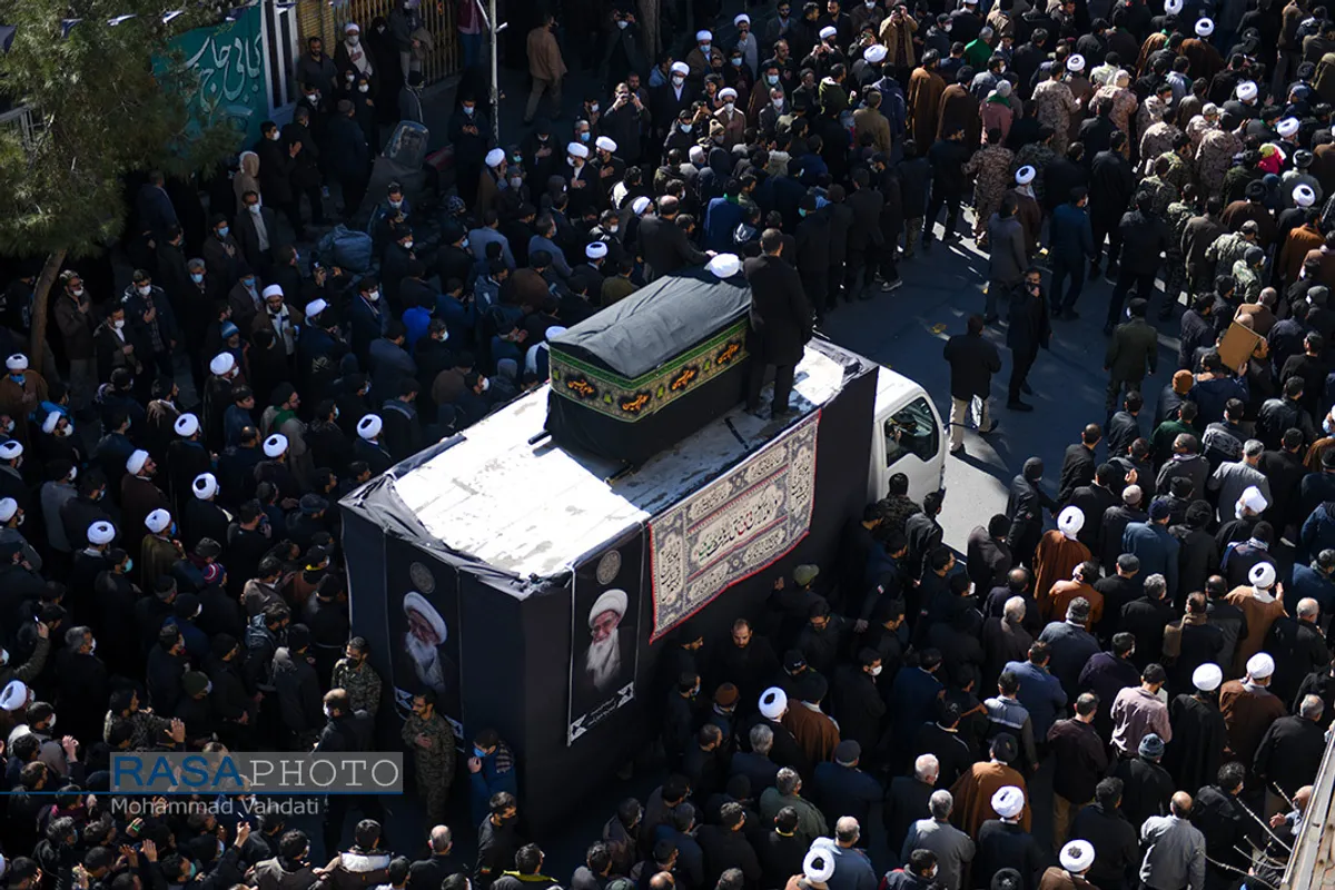 تشییع حضرت آیت الله صافی گلپایگانی در قم