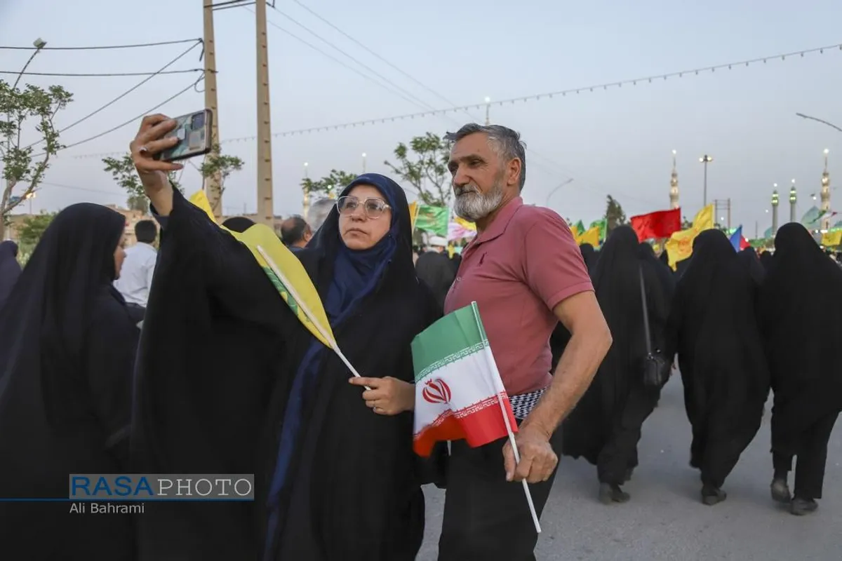 اجتماع بزرگ مردمی انا علی العهد