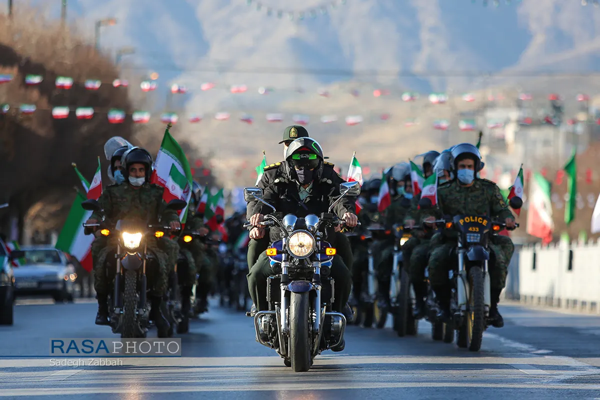 راهپیمایی یوم الله ۲۲ بهمن در مشهد مقدس