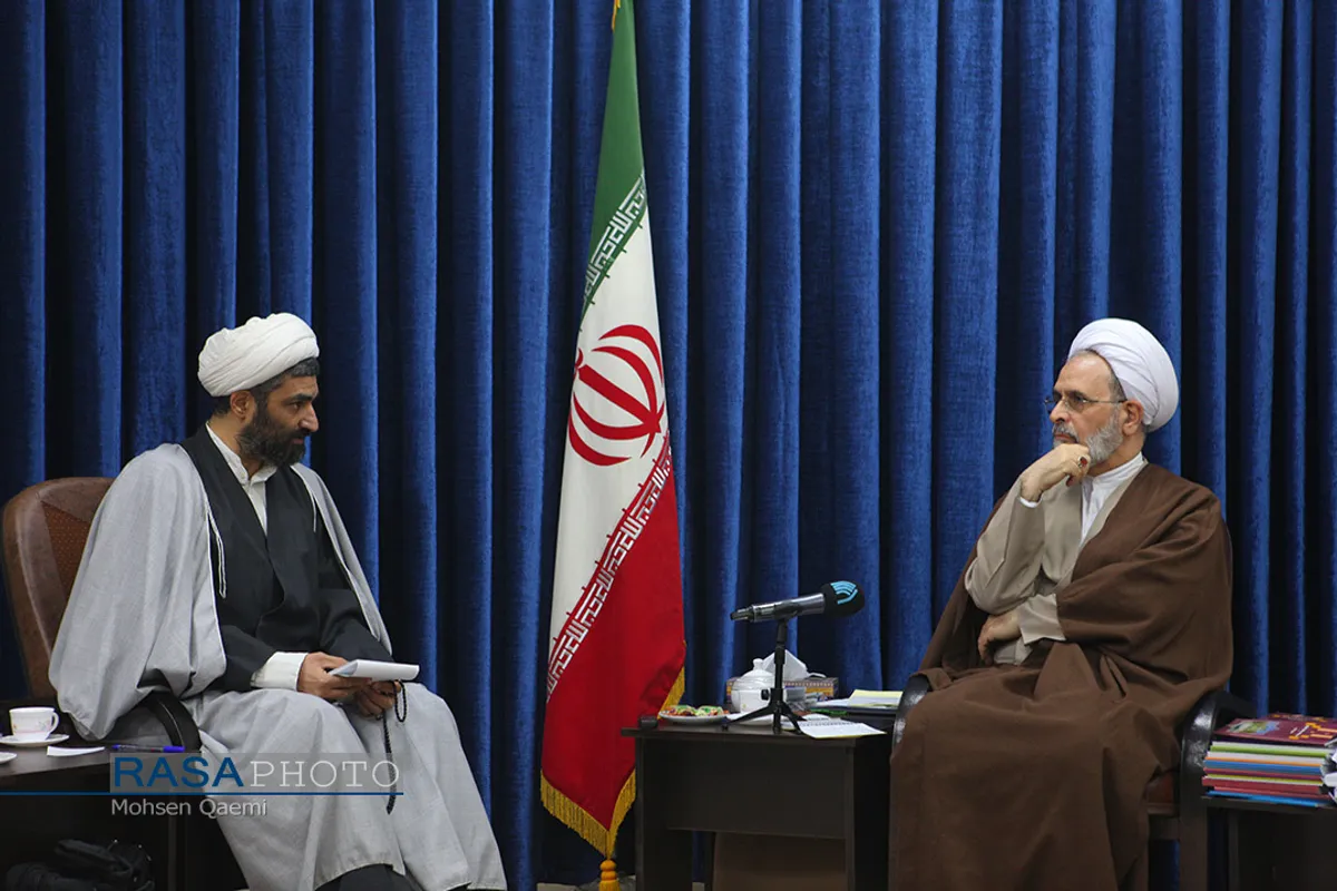 دیدار مدیرعامل و جمعی از اعضای خبرگزاری رسا با آیت الله اعرافی