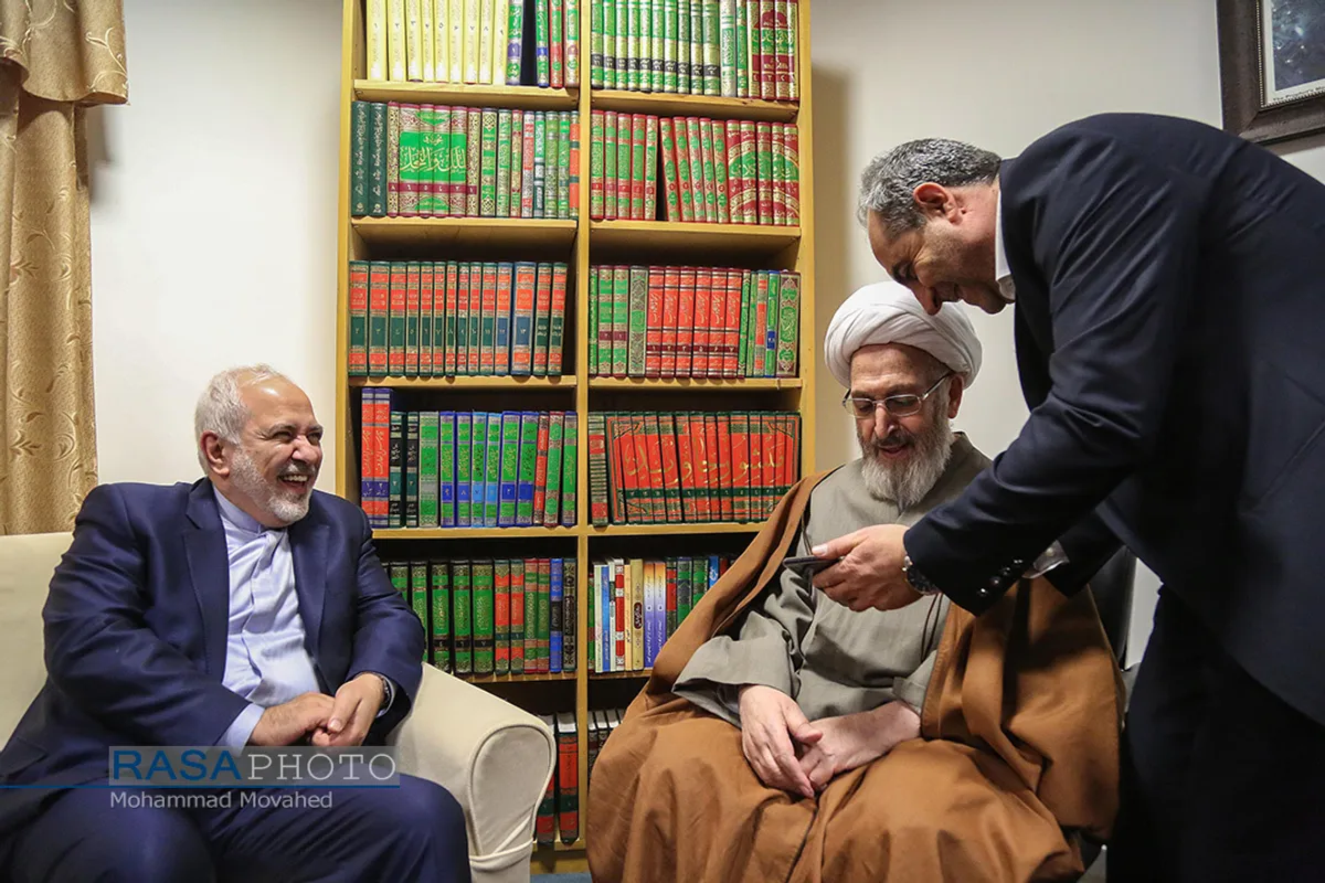دیدار ظریف وزیر امور خارجه با علما و مراجع تقلید در قم