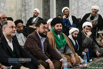 نشست صمیمی و عمومی رئیس مرکز خدمات حوزه&zwnj; های علمیه با طلاب