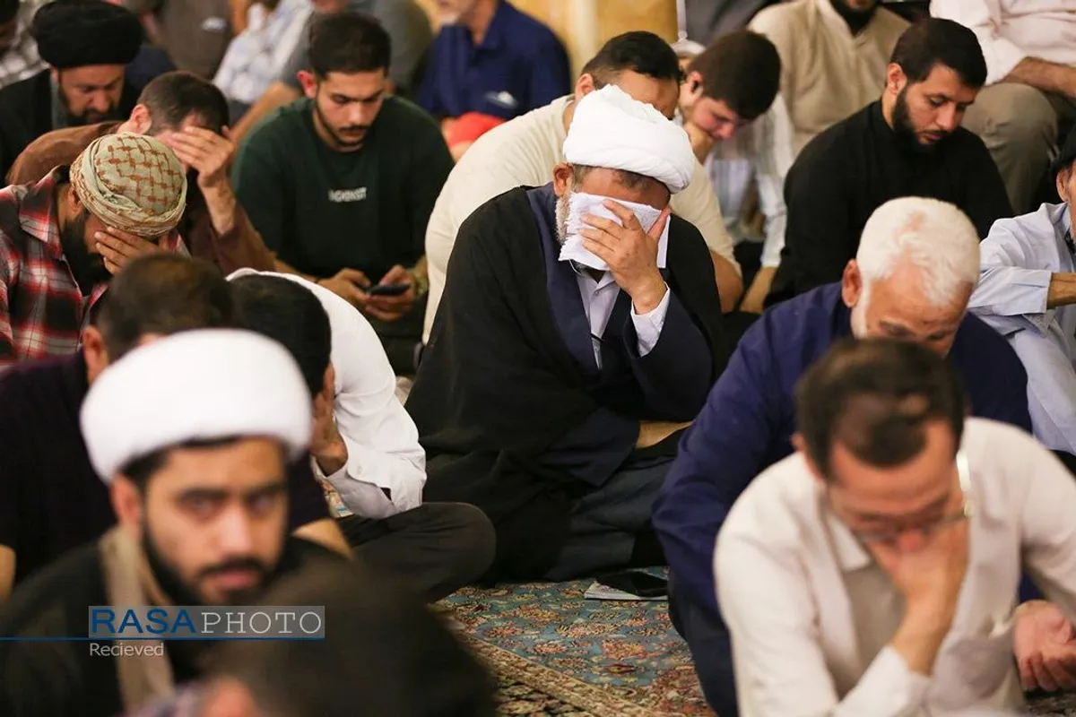 مراسم قرائت دعای عرفه امام حسین (ع) در مسجد جمکران