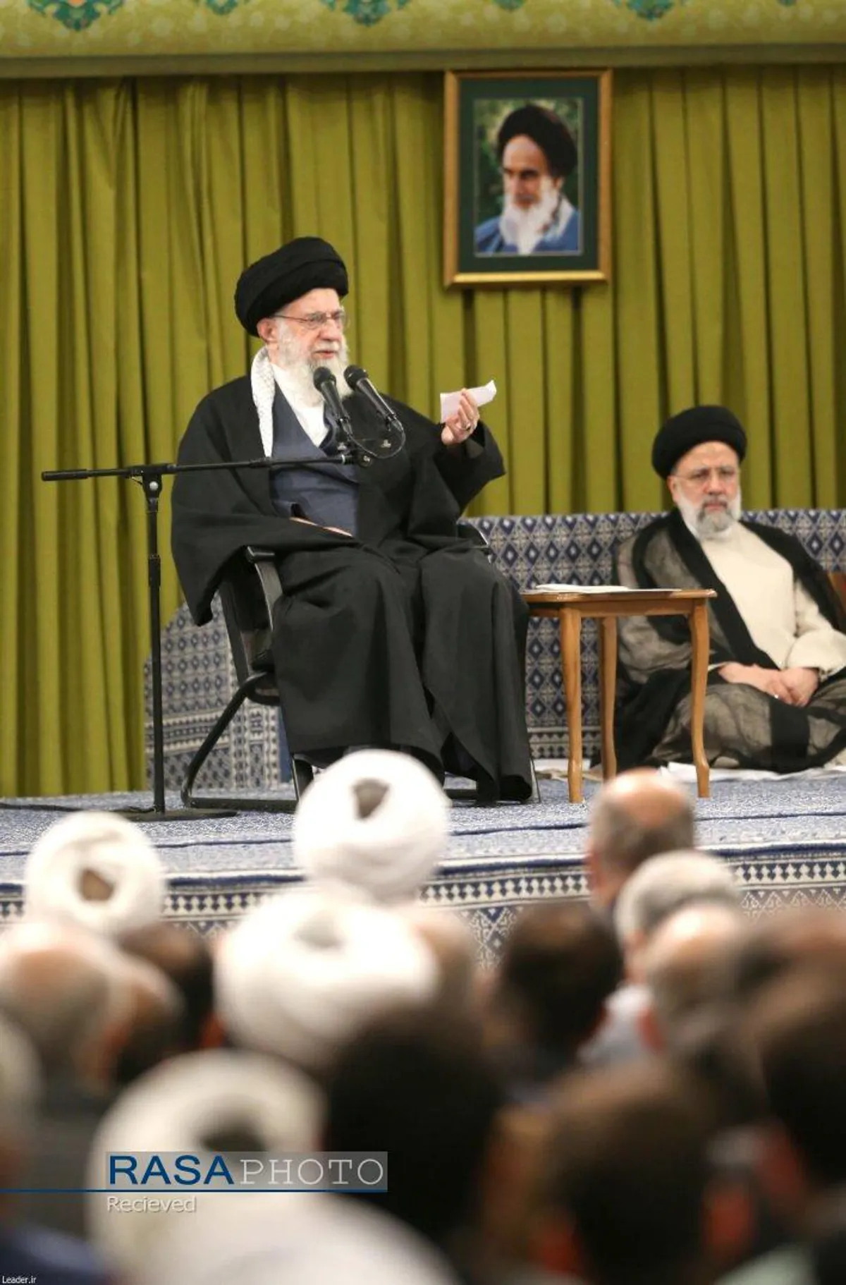 دیدار مسئولان، سفرای کشورهای اسلامی و جمعی از اقشار مختلف مردم با رهبر انقلاب