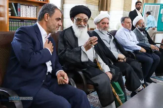 عمامه&zwnj;گذاری تعدادی از طلاب حوزه&zwnj;های علمیه در روز میلاد حضرت امام حسن عسکری (علیه&zwnj;السلام) توسط آیت الله شب&zwnj;زنده&zwnj;دار