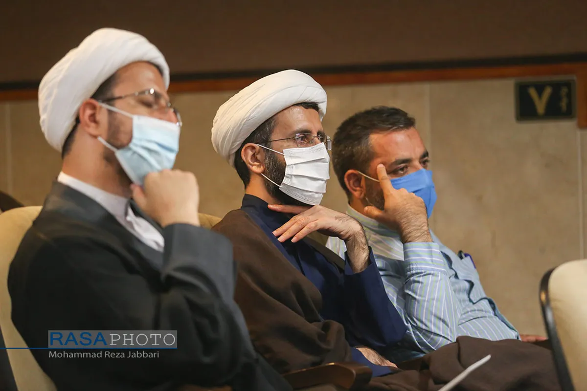 نشست میز&zwnj;های کمیته تخصصی فرهنگ دفتر قم با معاونت مطالعات فرهنگ مرکز پژوهش&zwnj;های مجلس