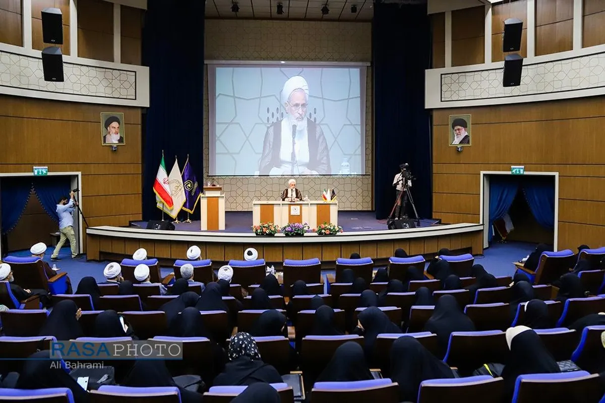 آیین مشترک آغاز سال تحصیلی ۱۴۰۳_۱۴۰۴ حوزه&zwnj;های علمیه خواهران و جامعه&zwnj;الزهرا (س)