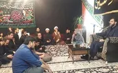 صاحبان قدرت سخت در برابر قدرت نرم خاضع هستند