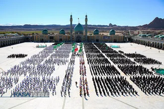 اجرای ۱۰ هزار نفری سرود "سلام فرمانده۲" در مسجد مقدس جمکران