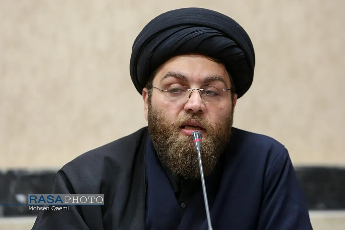 نشست نقش انسان رسانه&zwnj;ها در الگو سازی اجتماعی زیارت