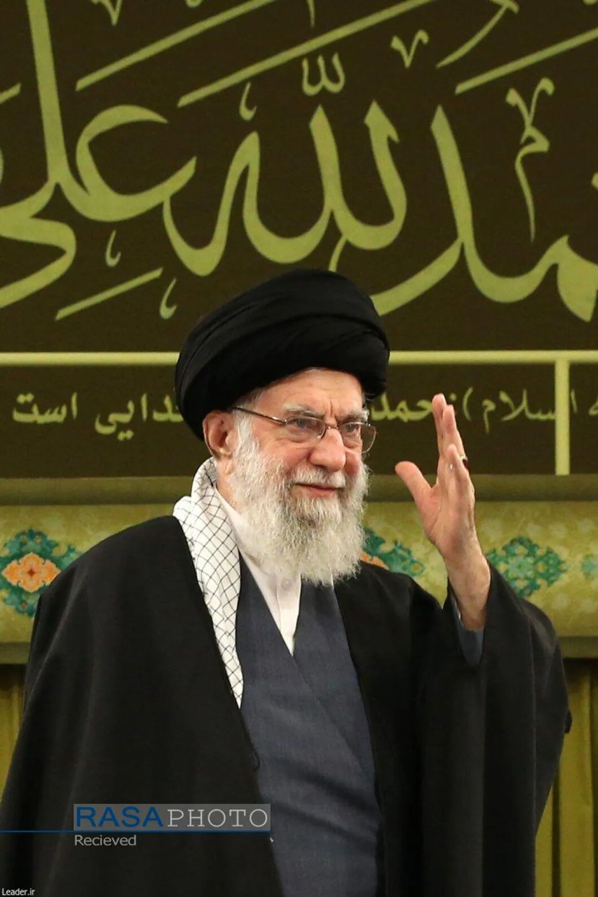 دیدار مسئولان، سفرای کشورهای اسلامی و جمعی از اقشار مختلف مردم با رهبر انقلاب