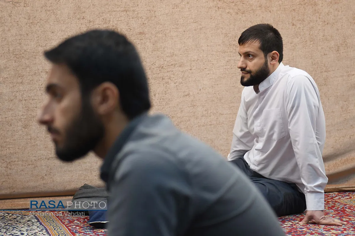 مناجات خوانی شب&zwnj;های ماه مبارک رمضان در هیئت محبین اهلبیت