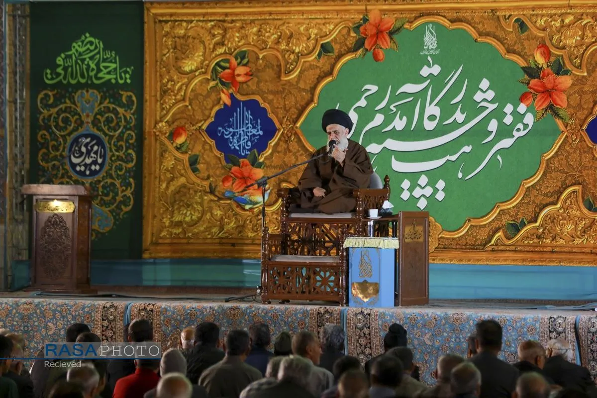 جشن ولادت حضرت علی بن موسی الرضا(ع) در آستان مقدس مسجد جمکران
