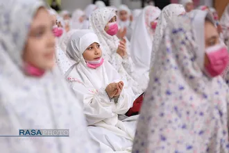 مراسم جشن تکلیف دختران دانش&zwnj;آموز با حضور مقام معظم رهبری