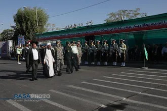 رژه یگان&zwnj;های نمونه نظامی و انتظامی نیروهای مسلح استان قم