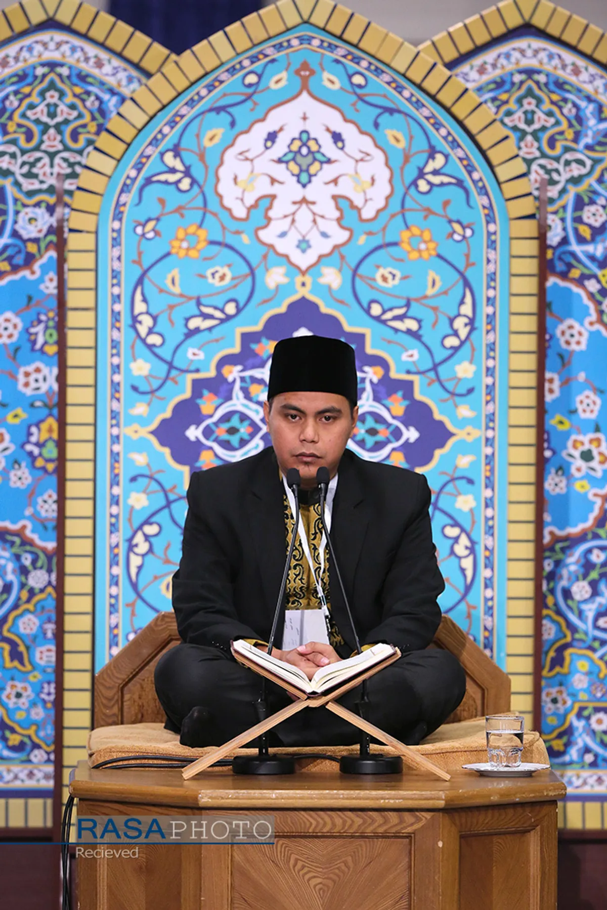 دیدار شرکت&zwnj;کنندگان در مسابقات بین&zwnj;المللی قرآن با رهبر انقلاب
