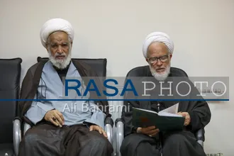 گرامیداشت رهبر شهید انقلاب در بیت حضرت آیت الله نوری همدانی