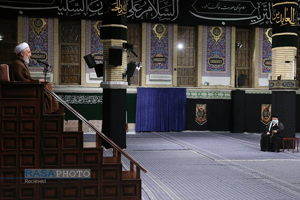 مراسم عزاداری شب هشتم ماه محرم با حضور مقام معظم رهبری