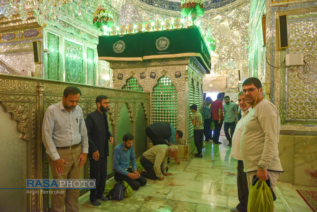 حال و هوای حرم حضرت احمد بن موسی الکاظم (ع)