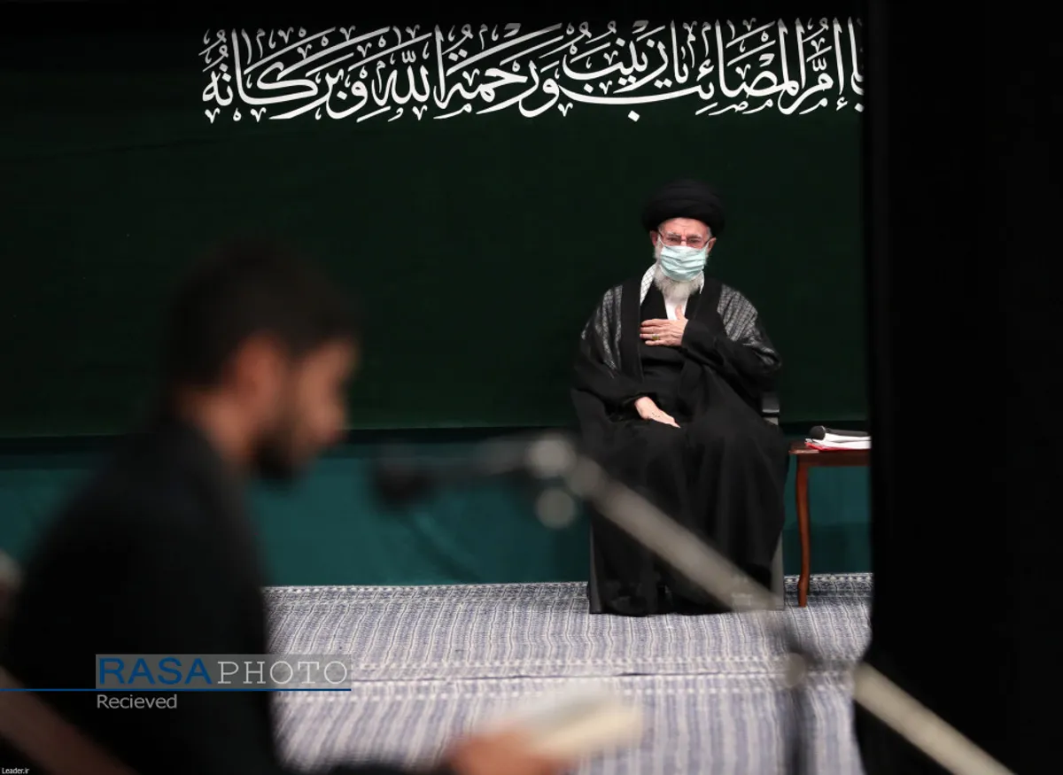 عزاداری اربعین حسینی هیئت&zwnj;های دانشجویی در حسینیه امام خمینی (ره) با حضور مقام معظم رهبری