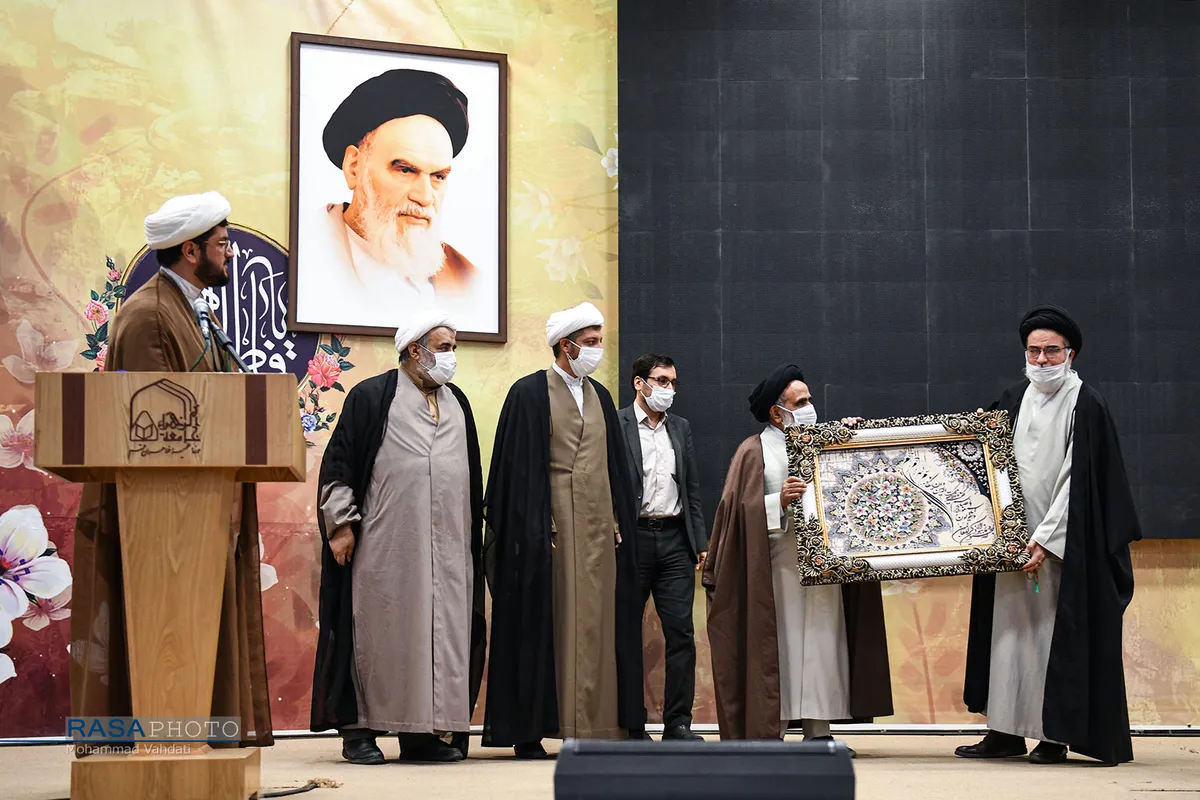 مراسم تکریم مدیر جامعة الزهرا