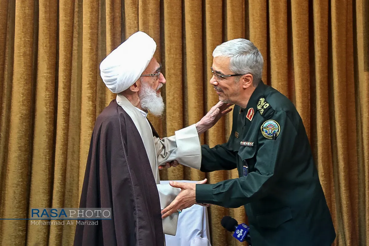 سفر سردار باقری رئیس ستاد کل نیرو&zwnj;های مسلح به قم و دیدار با مراجع تقلید