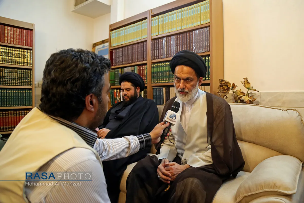 حضور علماء و شخصیت های حوزوی در بیت مرحوم آیت الله حائری