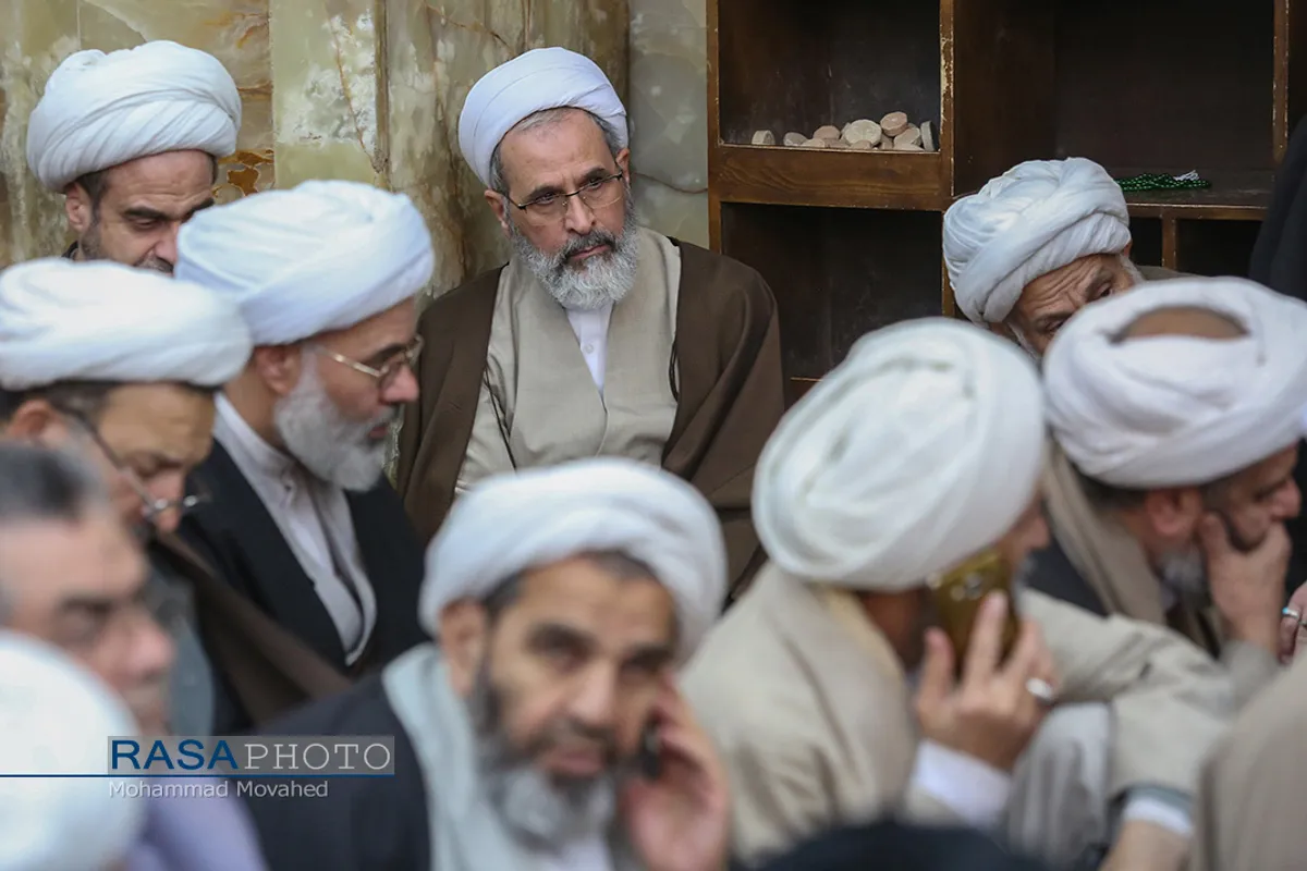 آیت الله اعرافی | با حضور مراجع تقلید ، رئیس مجمع تشخیص مصلحت نظام ، علما و مردم قم مراسم ترحیم آیت الله مومن