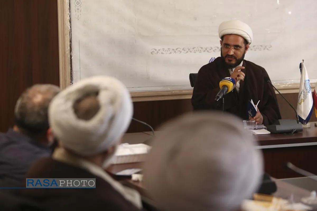 نشست تحلیل و بررسی &laquo;پیام رهبر معظم انقلاب به همایش ملی صدمین سال بازتأسیس حوزه علمیه&raquo;