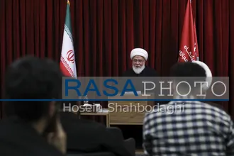 رونمایی کتاب &laquo;بررسی فقهی معصومین در بازی&zwnj;های رایانه&zwnj;ای و متاورس&raquo; اثر حجت الاسلام والمسلمین نهاوندی