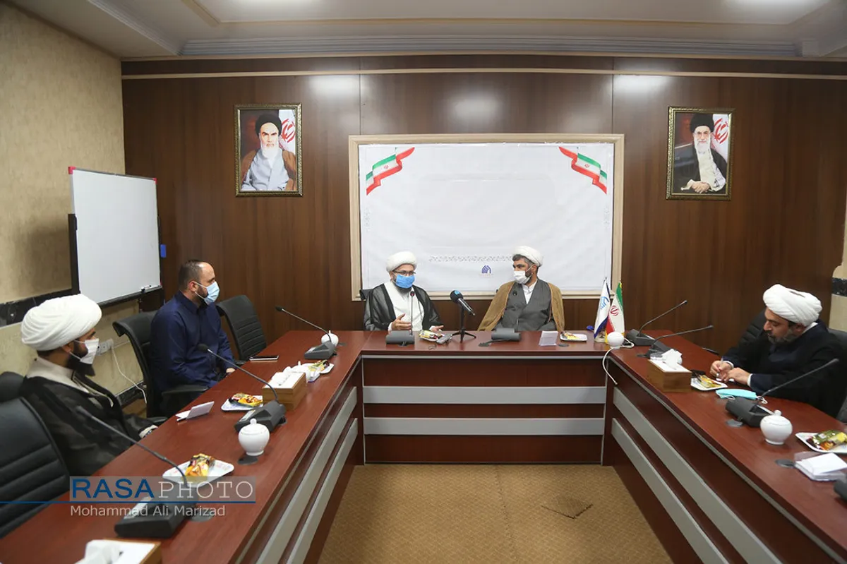 بازدید اعضای دفتر آیت الله اراکی از خبرگزاری رسا
