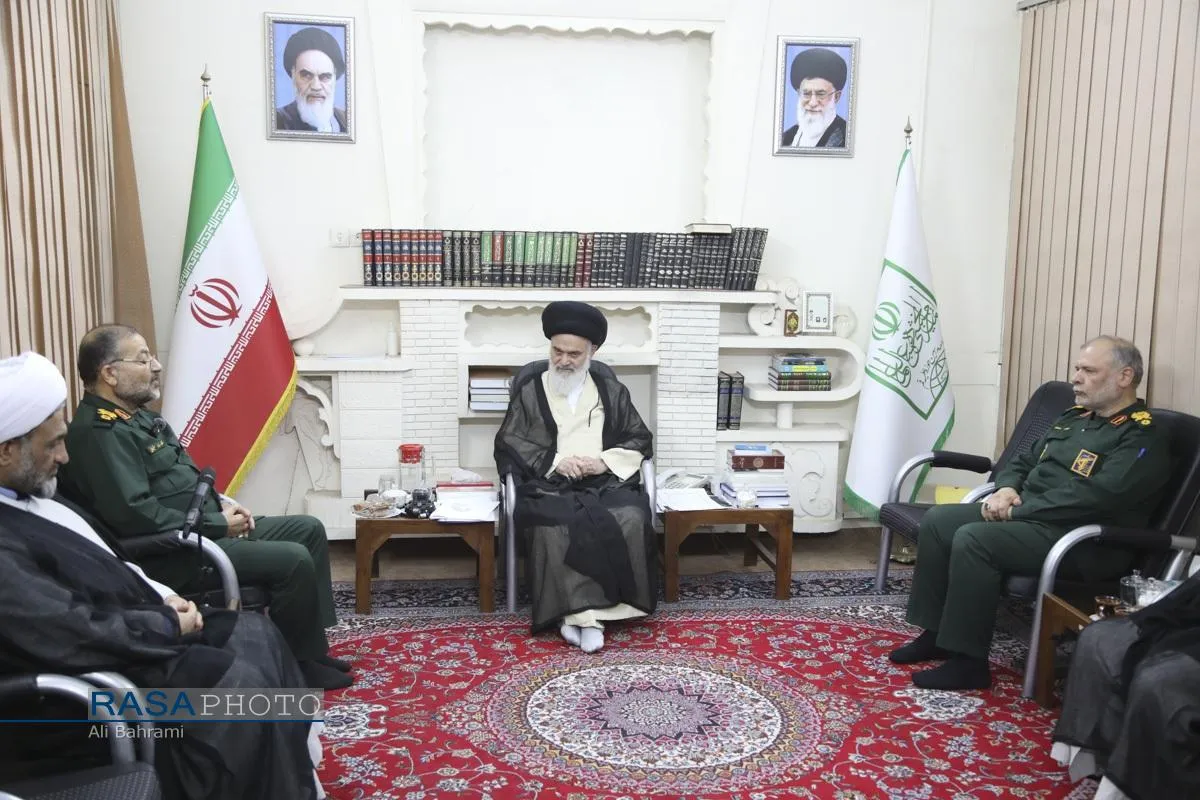 دیدار رئیس سازمان بسیج مستضعفین با مراجع تقلید و علما در قم