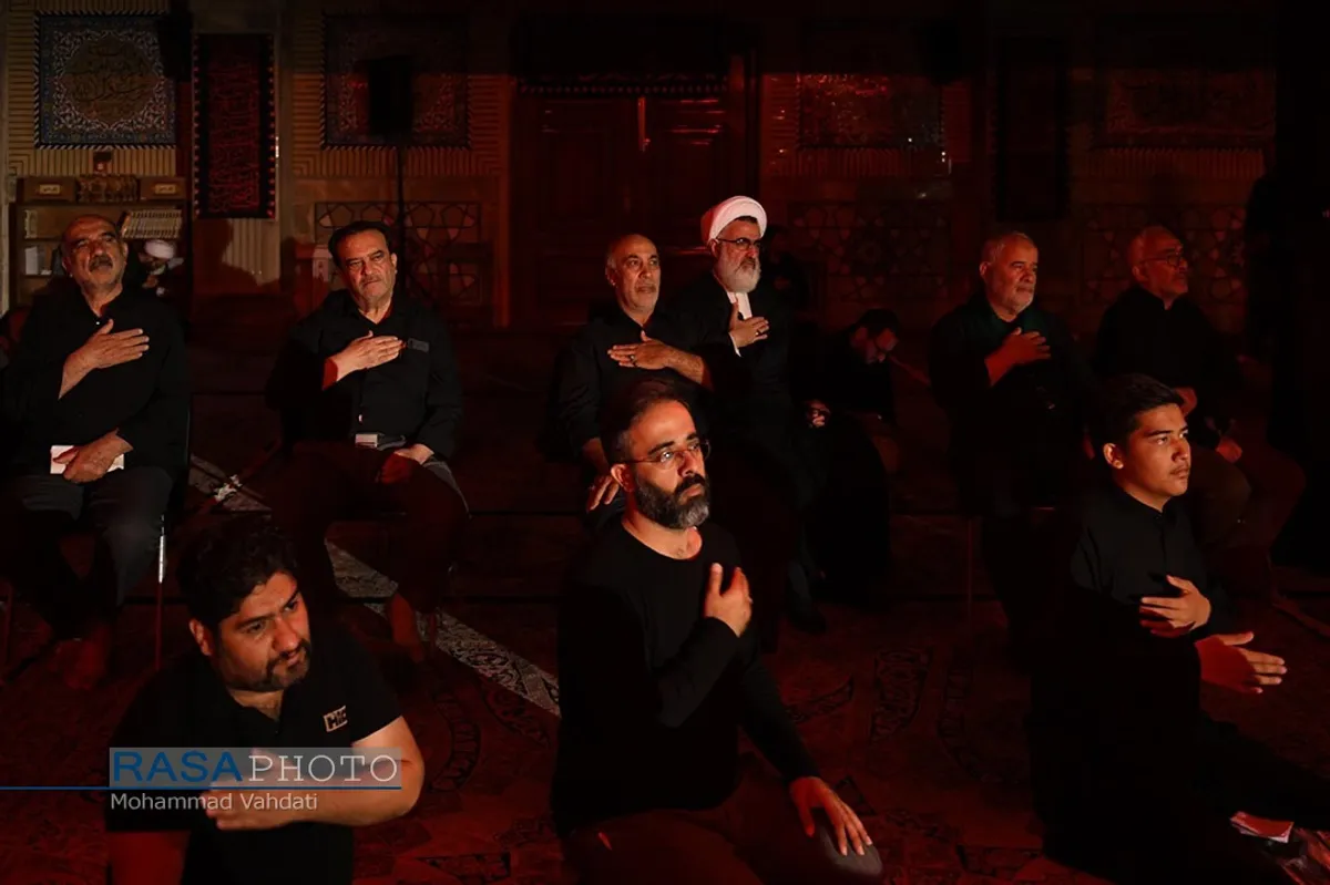 عزاداری دهه اول محرم در هیئت ثارالله(ع) قم با سخنرانی آیت الله مهدی میرباقری