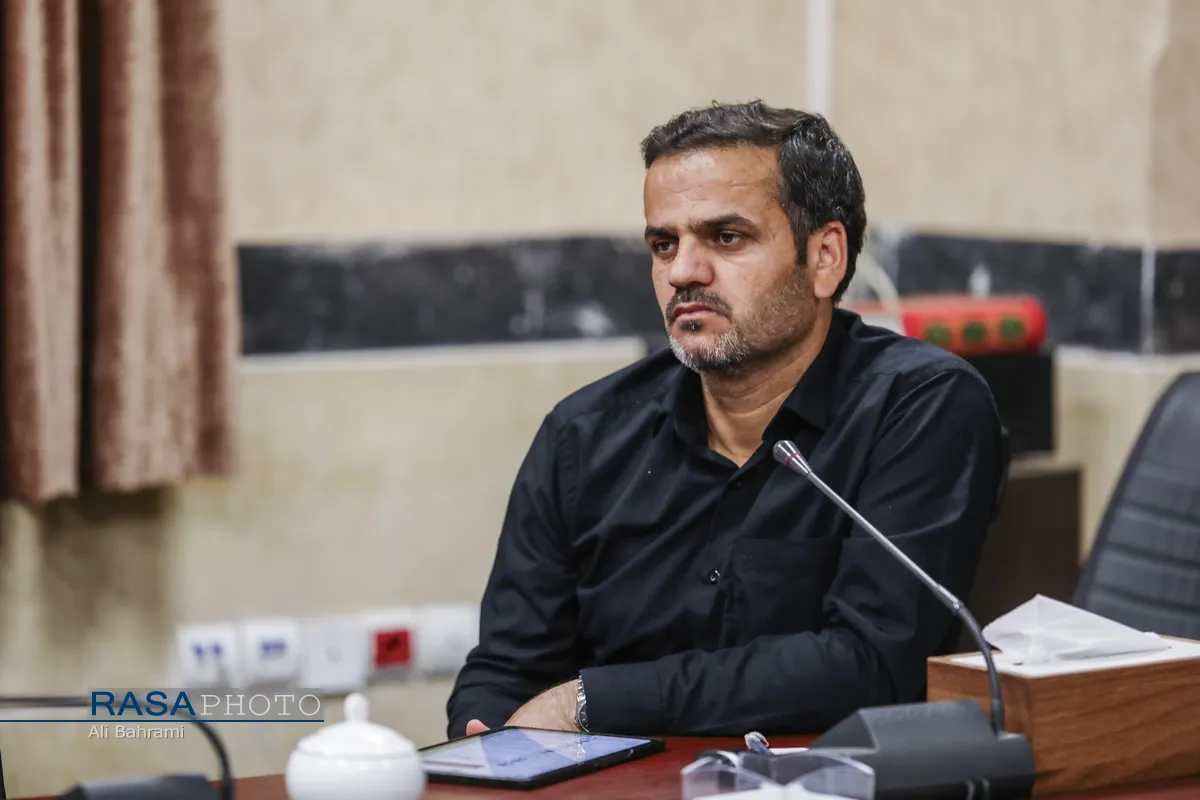 نشست بازخوانی خونخواهی رهبر شهید انقلاب از منظر مطالعات قرآنی و روایی
