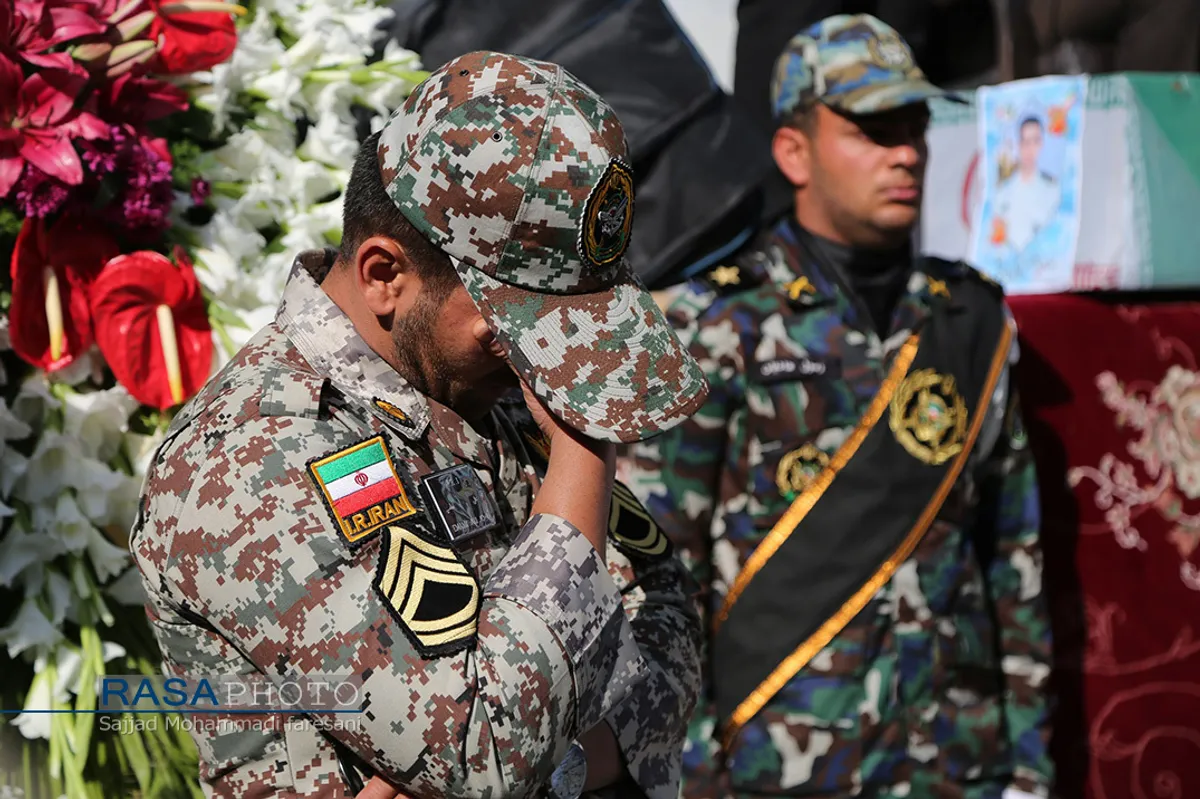 تشییع پیکر مطهر شهید مدافع حریم ایران در شهرکرد&lrm;