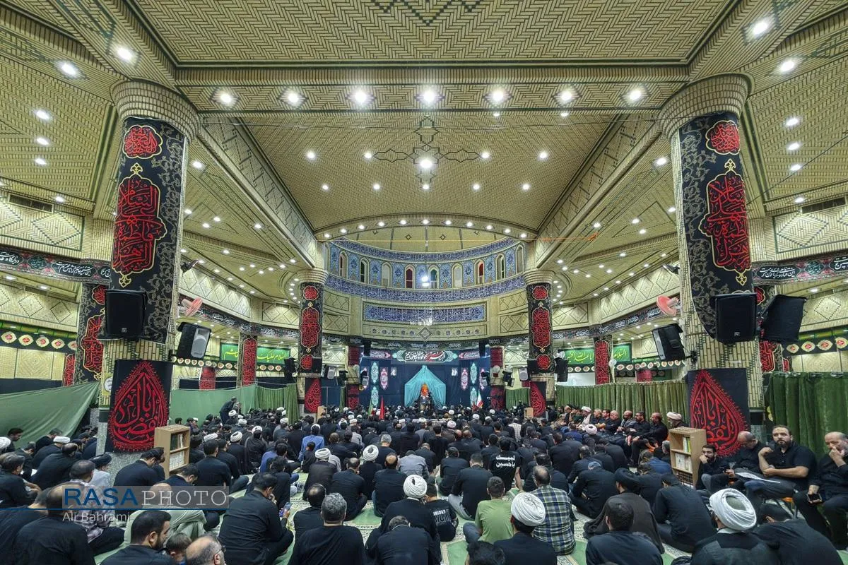 عزاداری شب سوم محرم در هیئت ثارالله قم