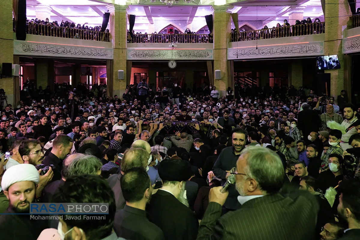 مراسم وداع با پیکر آیت الله فاطمی&zwnj;نیا در تهران