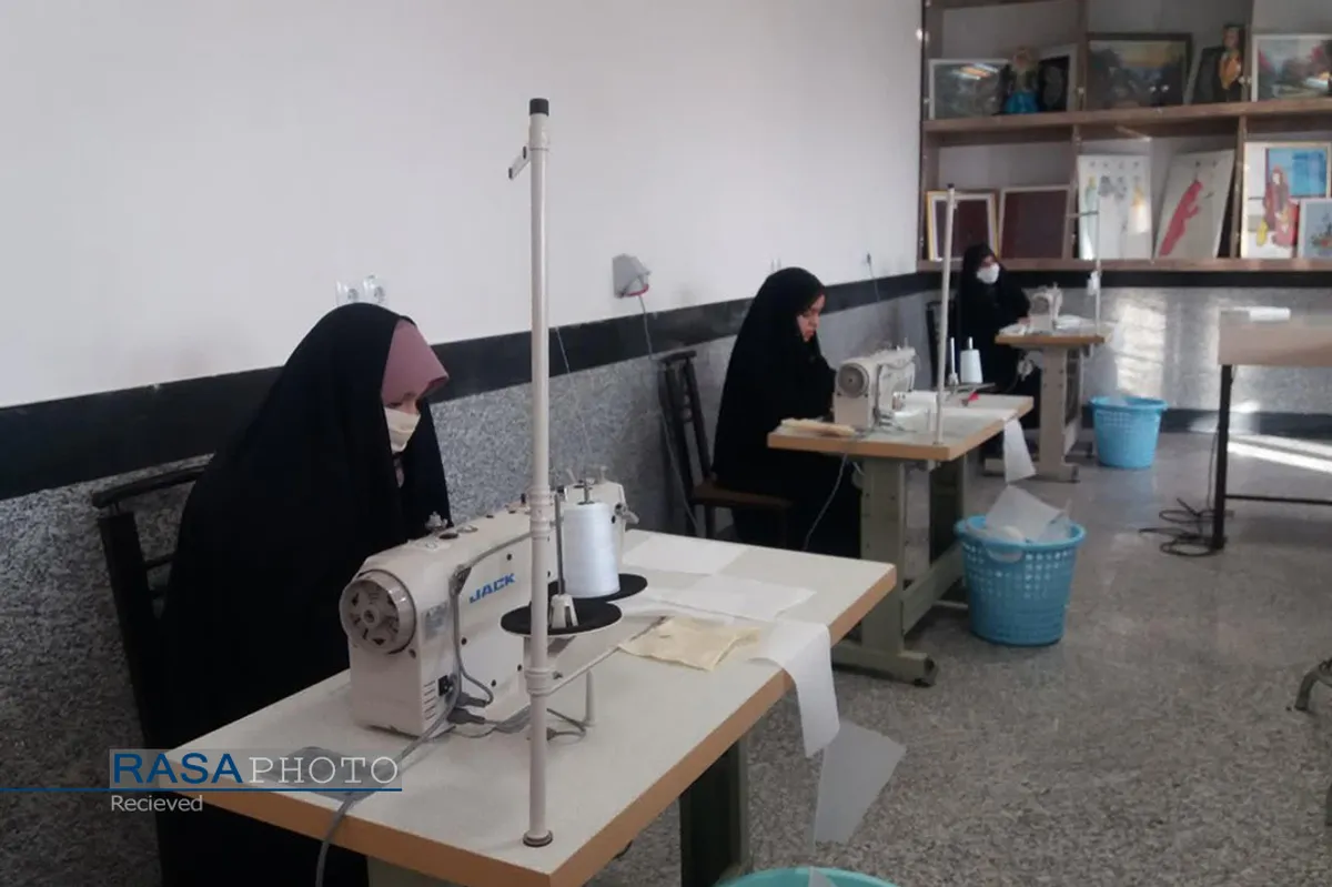 فعالیت&zwnj;های جهادی طلاب نیشابور برای مقابله با کرونا