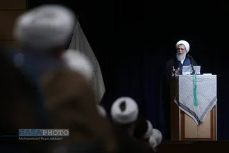 همایش نقش مبلغان در دفاع مقدس&lrm;&lrm;