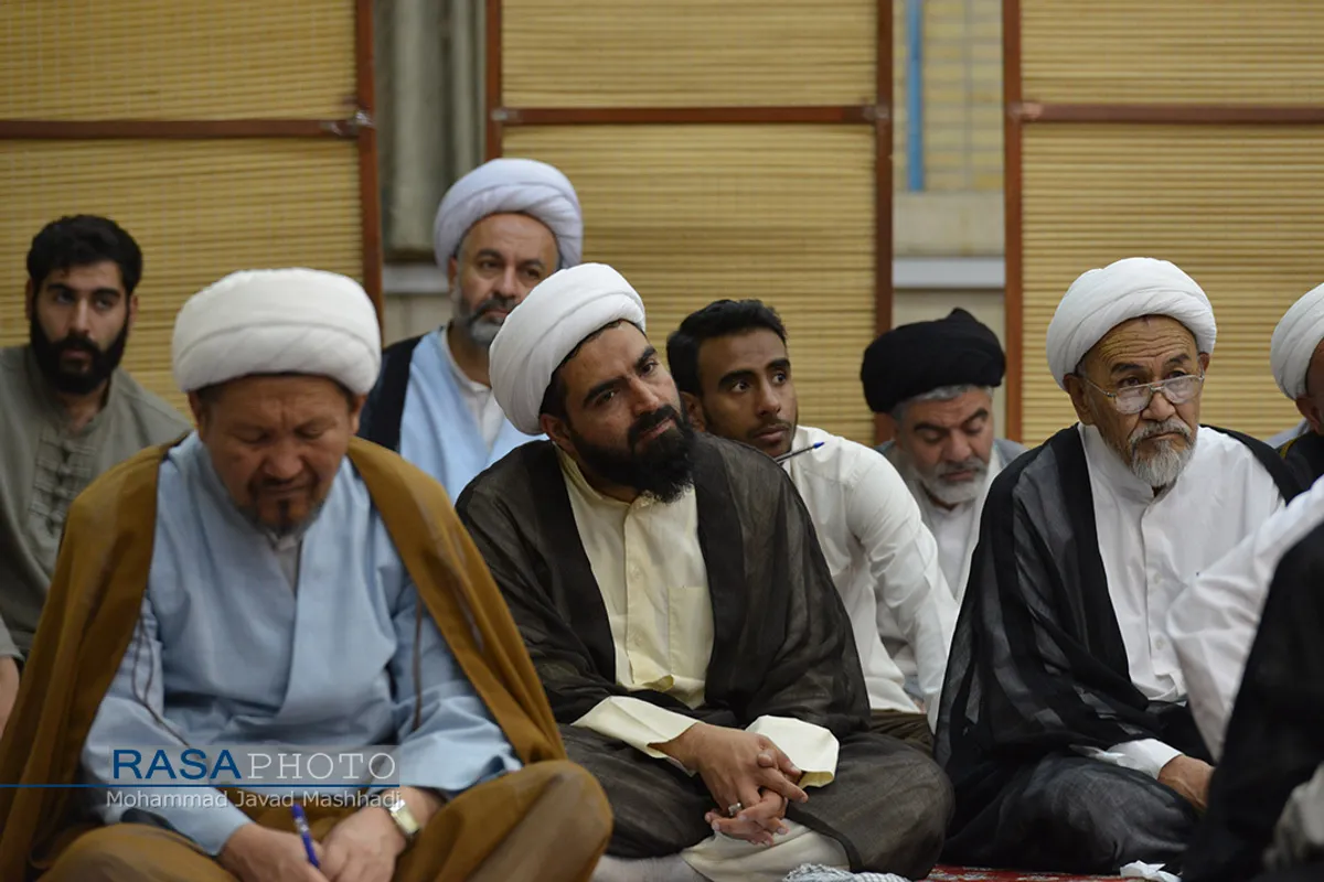 سلسله جلسات اندیشه اسلامی با سخنرانی حضرت آیت الله سبحانی