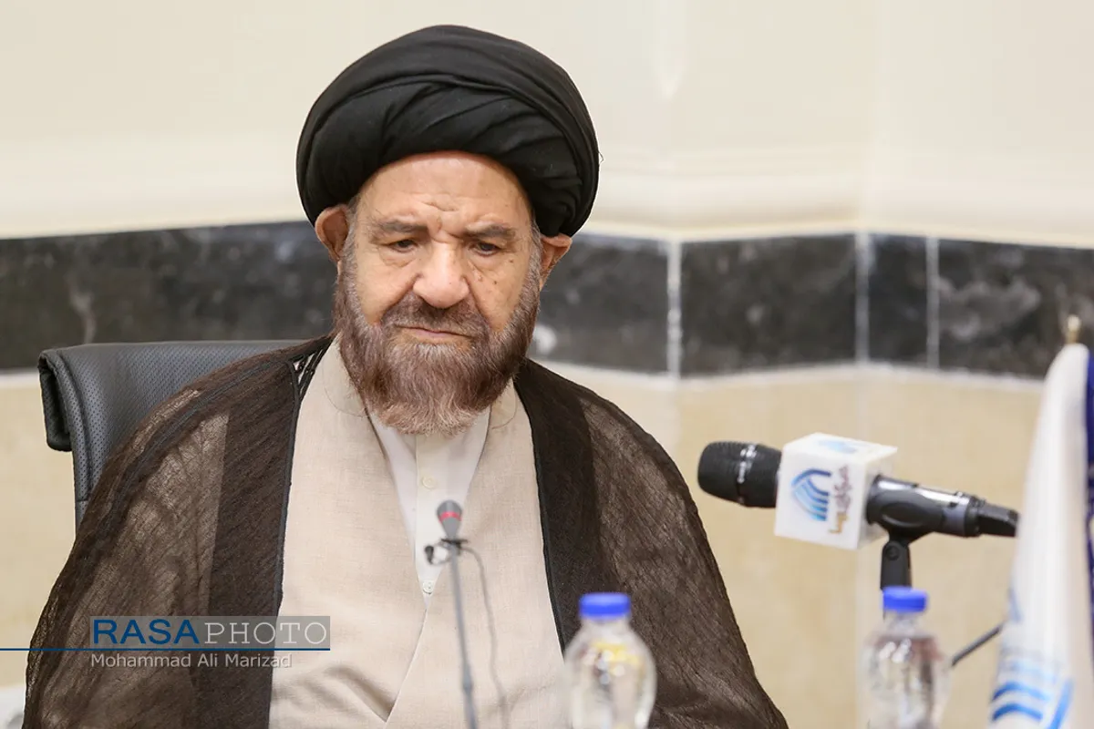 تصاویری از مرحوم آیت الله بطهایی