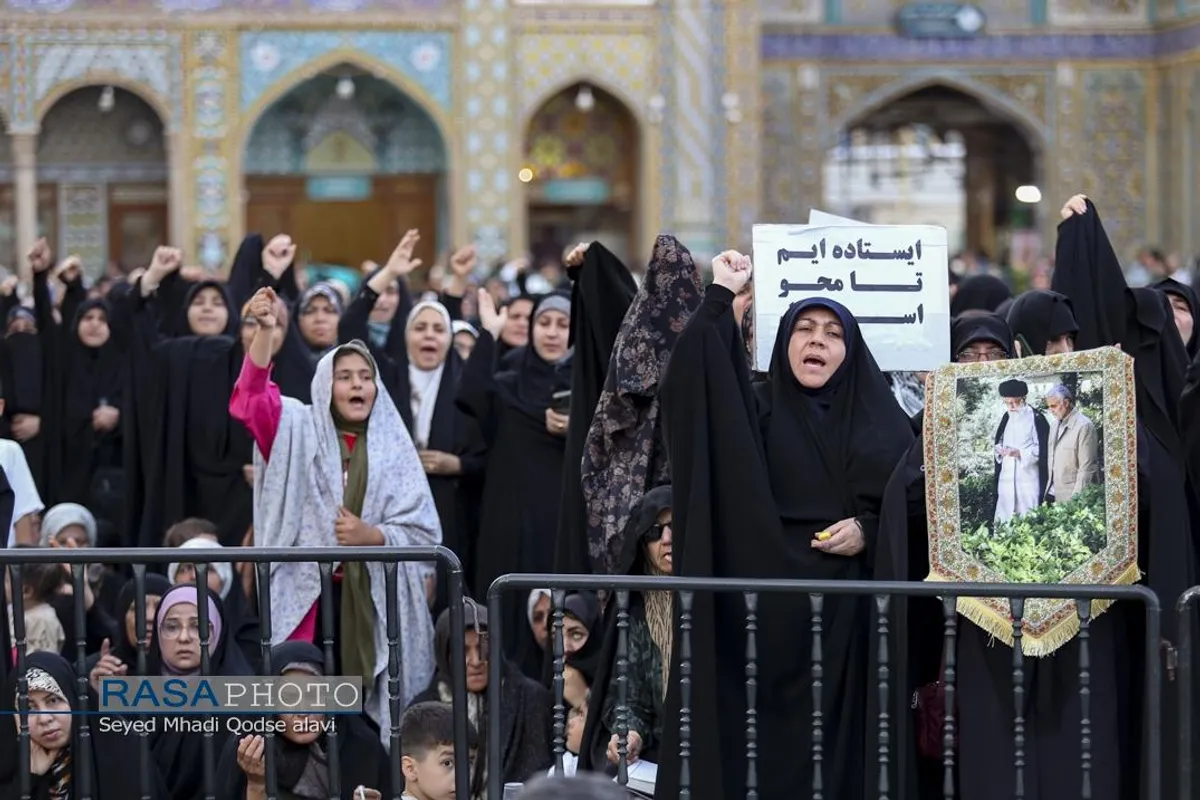 فریاد انتقام خواهی مردم قم در پی شهادت سرداران بزرگ ایران