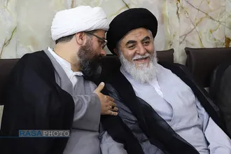 مراسم ترحیم مادر مکرمه سیدحسن نصرالله در حرم حضرت معصومه (سلام&zwnj;الله&zwnj;علیها)