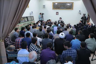 دیدار جمعی از مدال&zwnj;آوران المپیادهای علمی با رهبر معظم انقلاب