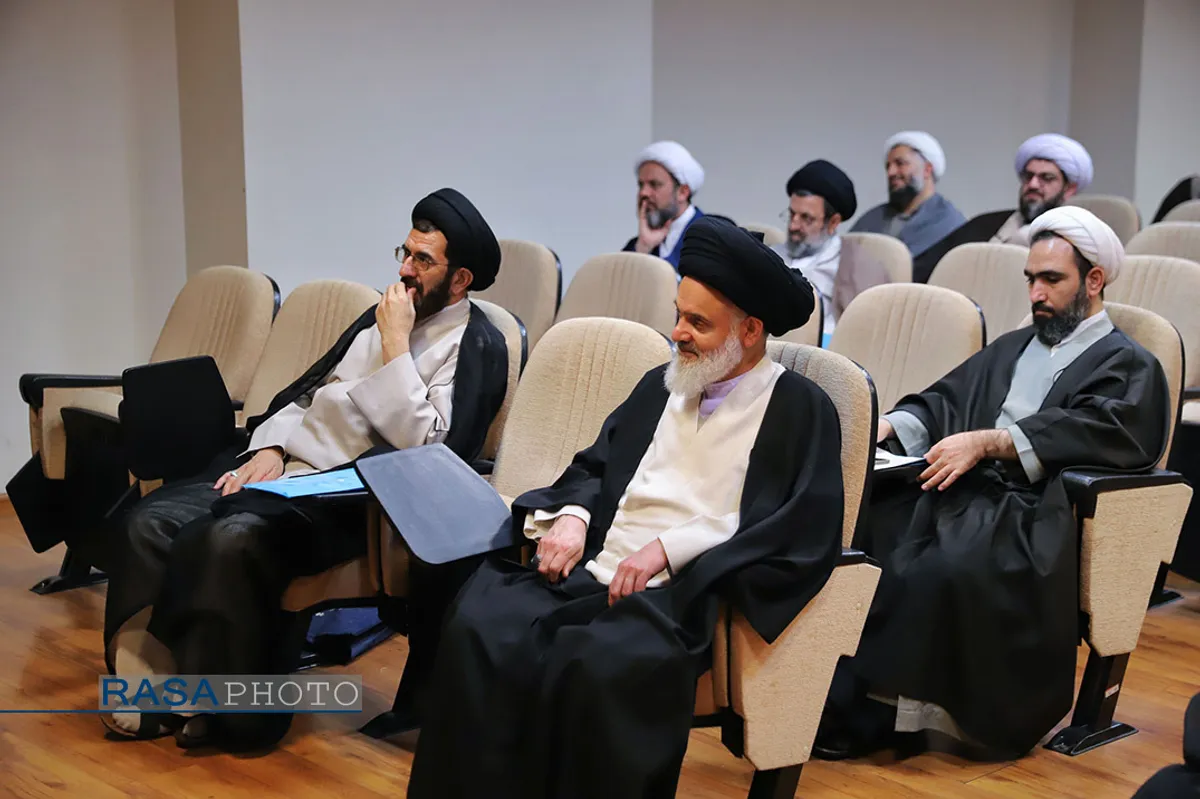 آغاز به کار کمیسیون&zwnj;های پنج گانه دهمین اجلاسیه منطقه&zwnj;ای جامعه مدرسین با علمای بلاد
