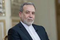 قدردانی عراقچی از مردم و دولت عراق برای برگزاری باشکوه مراسم تشییع پیکر مطهر رهبر شهید