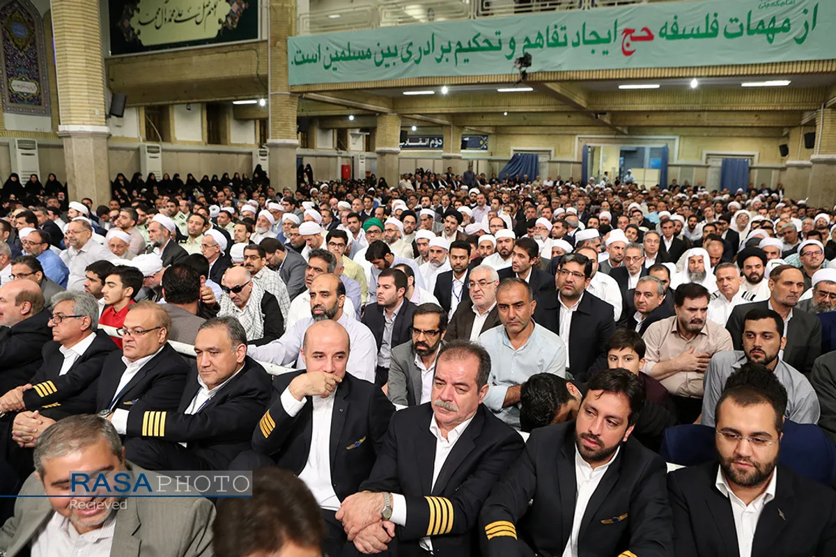 دیدار دست اندرکاران و کارگزاران حج با مقام معظم رهبری