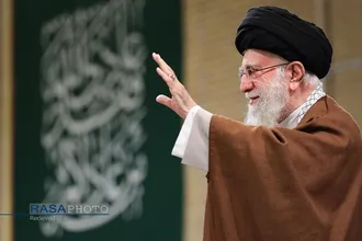 دیدار جمعی از خانواده&zwnj;های شهدای امنیت با رهبر معظم انقلاب