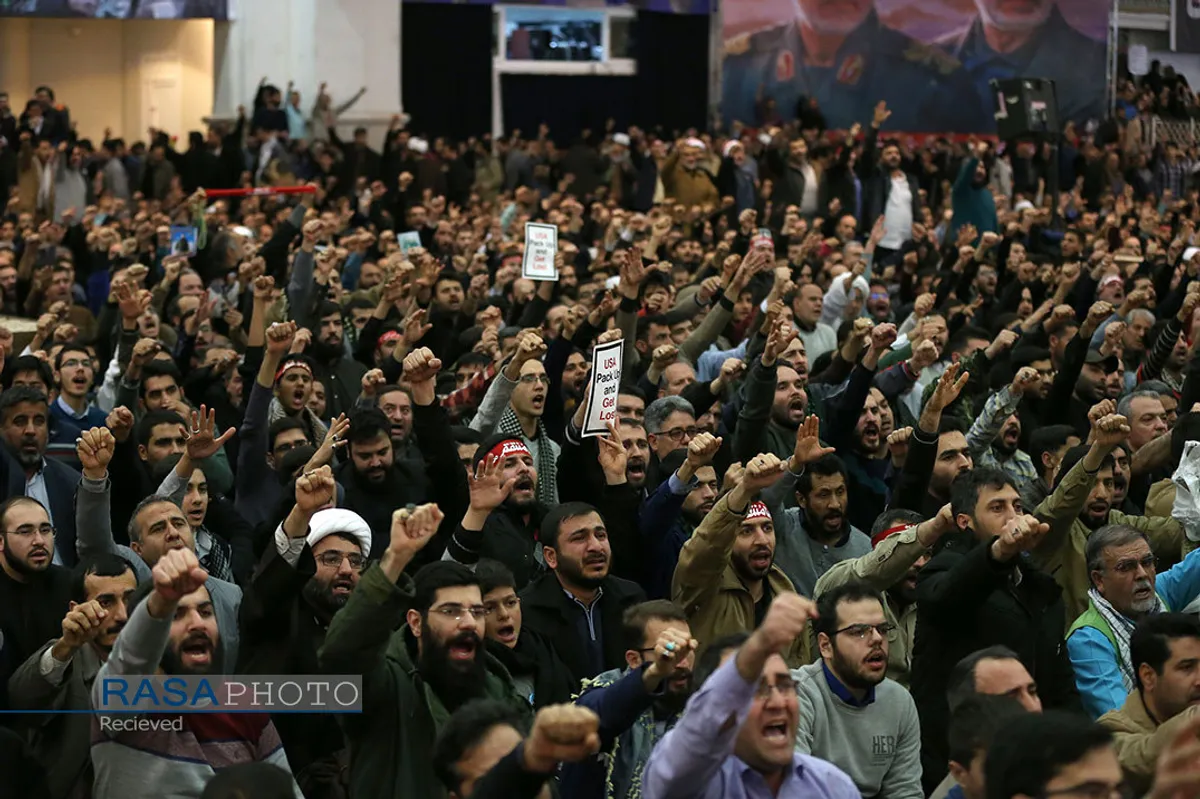 اقامه نماز جمعه به امامت مقام معظم رهبری